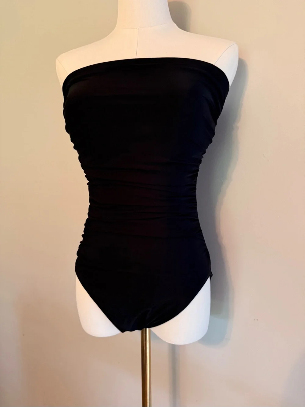 Miraclesuit Avanti one piece - Picture 3 of 7